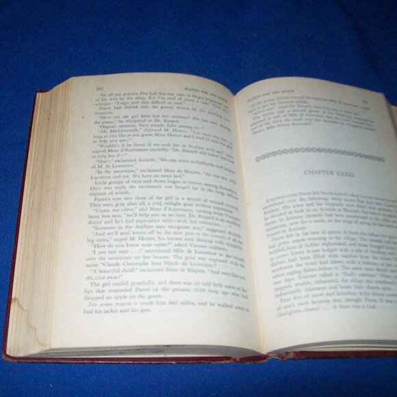 Vintage Hardcover Book - Asylum for the Queen by Mildred Jordan - 1948 - Picture 6 of 6